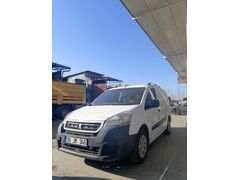 Sahibinden Peugeot Partner 1.6 HDI Comfort Pack 2016 Model
