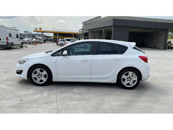 Opel Astra 1.6 Edition 2015 Model Ankara