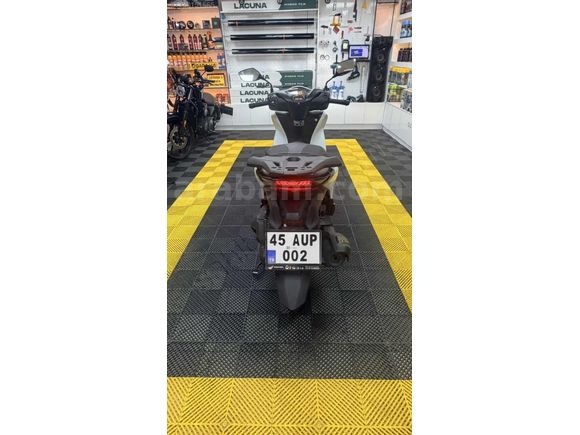 2025 ÇIKIŞLI HONDA SH 125 HATASIZ SIFIR AYARINDA