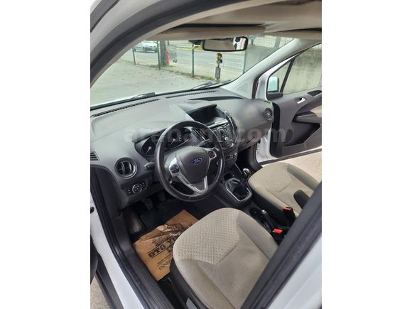 İlk Sahibinden Ford Tourneo Courier 1.6 TDCi Titanium Plus