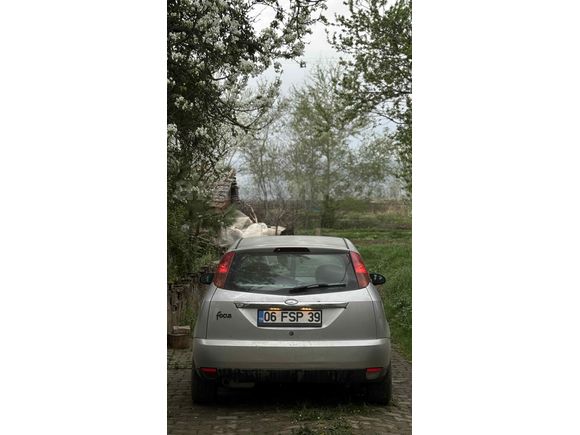 Sahibinden Ford Focus 1.6 Ghia 1999 Model 