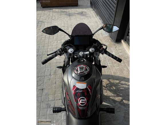 2024 MODEL CFMOTO 250 SR BAKIMLI TEMİZ
