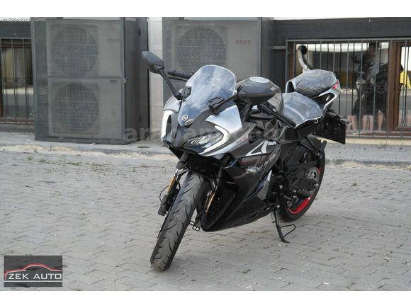 İLK ELDEN. KULLANILMAMIŞ 2024 MODEL CF 250 SR SİYAH