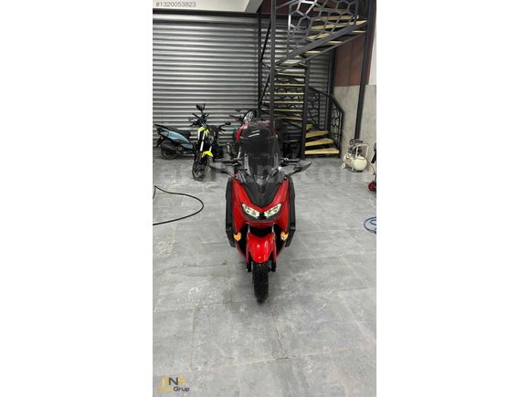 2023 Yamaha N Max 155 Alev Kırmızısı Hatasız 6.900 Km