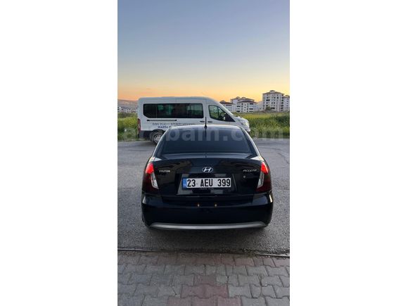 Sahibinden Hyundai Accent Era 1.4 Start 2009 Model  188.888 km Siyah