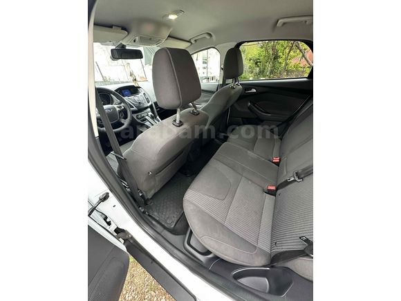 Sahibinden Ford Focus 1.6 Ti-VCT Titanium 2012 Model  otomatik