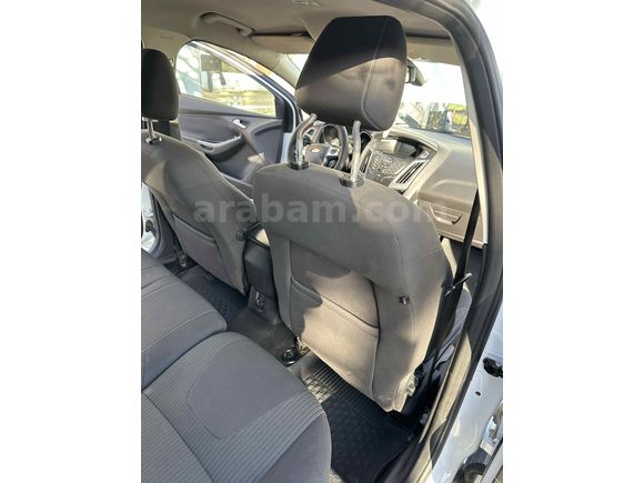 Sahibinden Ford Focus 1.6 Ti-VCT Titanium 2012 Model  otomatik