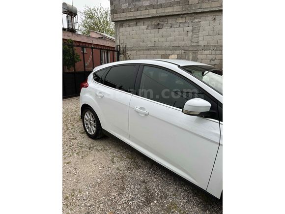 Sahibinden Ford Focus 1.6 Ti-VCT Titanium 2012 Model  otomatik