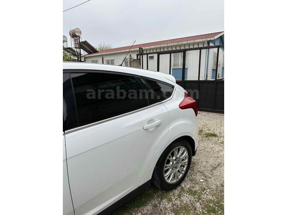 Sahibinden Ford Focus 1.6 Ti-VCT Titanium 2012 Model  otomatik