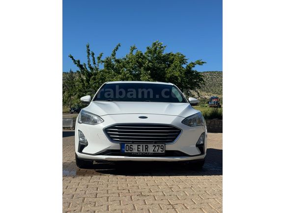 Sahibinden Ford Focus 1.5 TDCi Trend X 2019 Model  145.000 km Beyaz