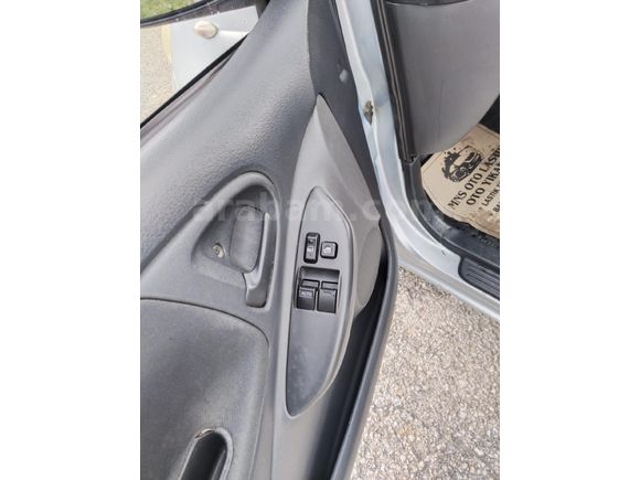 Sahibinden Toyota Yaris 1.0 Terra 2005 Model