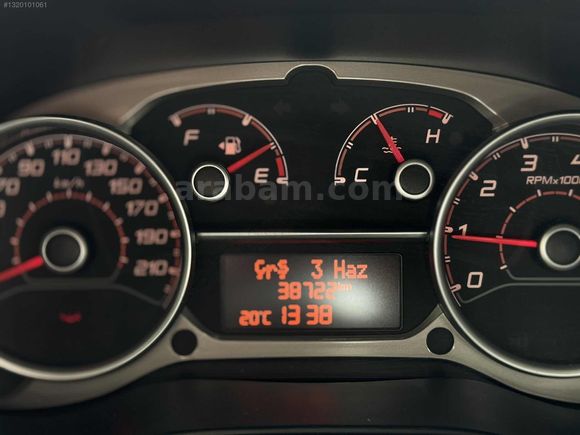 SEÇ MOTORS'TAN OTOMOBİL RUHSATLI 2020 DOBLO COMBİ 1.6 MULTİJET