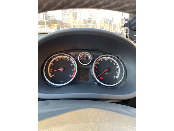 Sahibinden Opel Corsa 1.2 Twinport Active 2014 Model