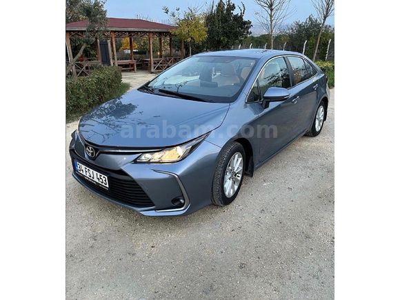 Sahibinden Toyota Corolla 1.5 Dream 2022 Model 