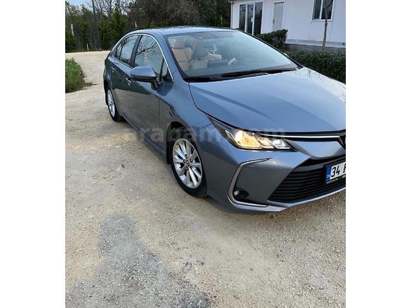 Sahibinden Toyota Corolla 1.5 Dream 2022 Model 