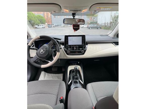 Sahibinden Toyota Corolla 1.5 Dream 2022 Model 
