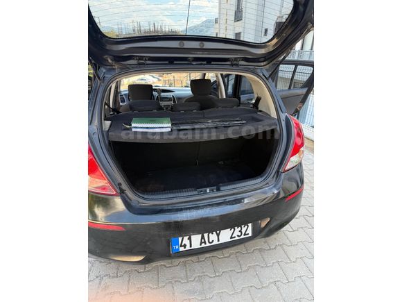 Sahibinden Hyundai i20 1.4 CRDi Jump 2012 Model
