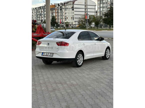 2017 MODEL 1.4  DİZEL OTOMATİK DEĞİŞENSİZ  TERTEMİZ