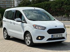 HATASIZ AYARDA 2022 FORD CORUIER OTOKOÇ SERVİS BAKIMLI