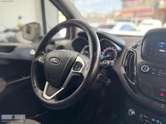 ŞEKERCİOĞLU AUTO"DAN 2021 COURİER TİTANİUM OTOMOBİL BAKIMLI