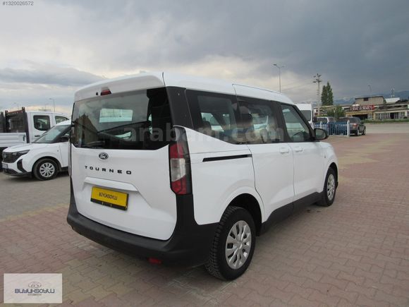 BÜYÜKSOYLU'DAN 2024 TOURNEO COURİER 1.5 ECOBLUE DELUXE 100 HP