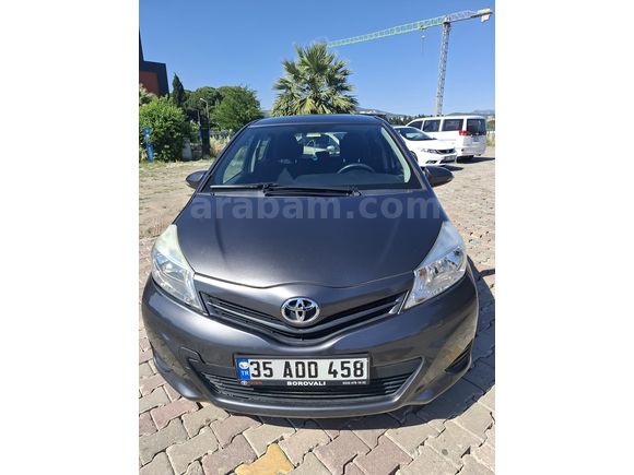 Öğretim Üyesinden Değişensiz Yaris (93000 km)