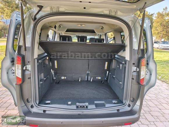 HATASIZ 2024 MODEL FORD TOURNEO COURİER 1.5 DİZEL TİTANYUM 100 B