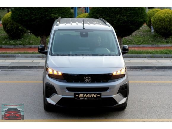 İLK EL 2025 PEUGEOT RİFTER 1.5BLUEHDİ 130 ALLURE %20.KDV BOYASIZ