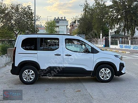 %0 FAİZ SIFIR PEUGEOT RİFTER DEĞİŞENSİZ BOYASIZ 0 KM