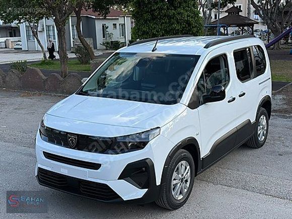 %0 FAİZ SIFIR PEUGEOT RİFTER DEĞİŞENSİZ BOYASIZ 0 KM