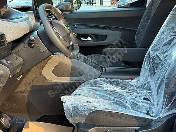%0 FAİZ SIFIR PEUGEOT RİFTER DEĞİŞENSİZ BOYASIZ 0 KM
