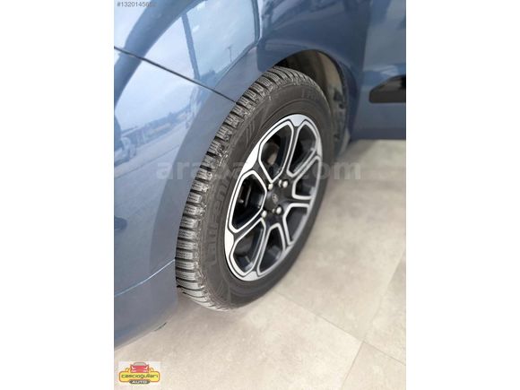 Hatasız Boyasız Tramersiz On Numara Bakımlı Ford Courier