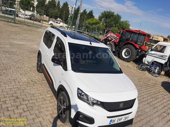 BOYA DEĞİŞEN HASAR KAYDI YOKTUR 29600 KM HATASIZ