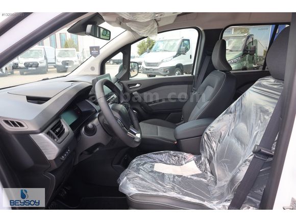BÜYÜKSOYLU BEYSOY'DAN 2026 KANGOO MULTIX 1.5 BLUE DCİ TECHNO