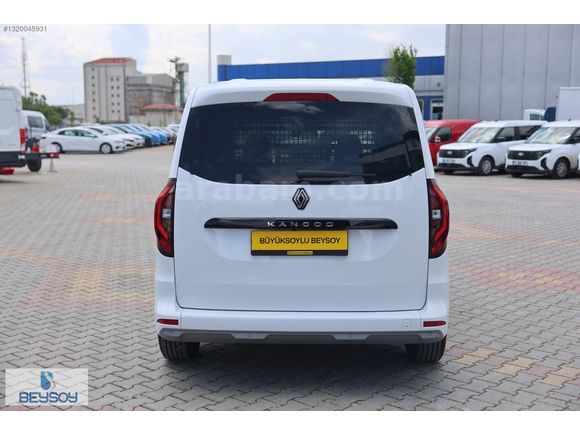 BÜYÜKSOYLU BEYSOY'DAN 2026 KANGOO MULTIX 1.5 BLUE DCİ TECHNO