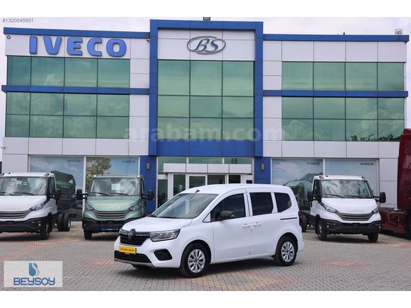 BÜYÜKSOYLU BEYSOY'DAN 2026 KANGOO MULTIX 1.5 BLUE DCİ TECHNO