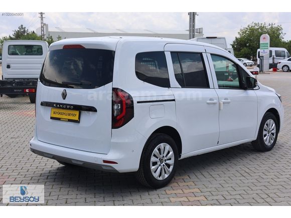 BÜYÜKSOYLU BEYSOY'DAN 2026 KANGOO MULTIX 1.5 BLUE DCİ TECHNO