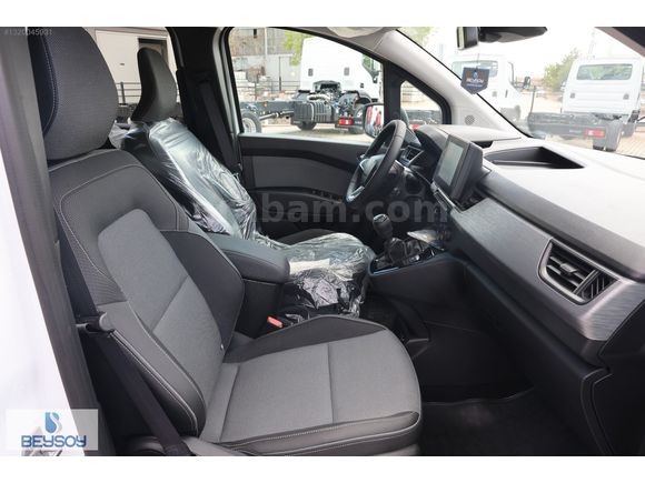 BÜYÜKSOYLU BEYSOY'DAN 2026 KANGOO MULTIX 1.5 BLUE DCİ TECHNO
