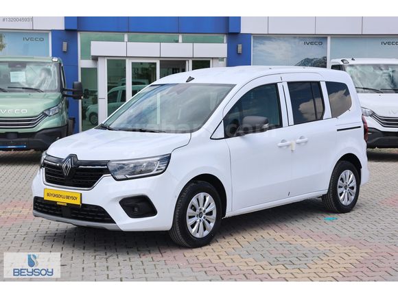 BÜYÜKSOYLU BEYSOY'DAN 2026 KANGOO MULTIX 1.5 BLUE DCİ TECHNO