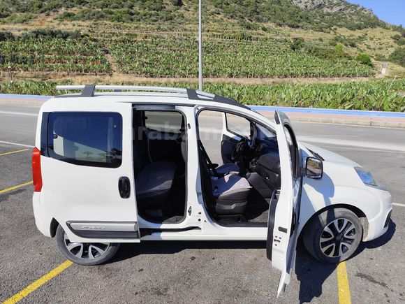 Sahibinden Fiat Fiorino Combi 1.4 Fire Premio 2018 Model