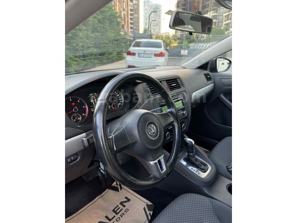 VALEN MOTORS | VOLKSWAGEN JETTA 1.6 TDİ DSG EMSALSİZ 