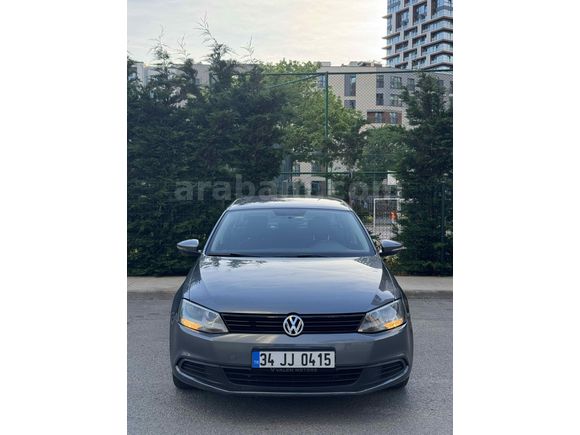 VALEN MOTORS | VOLKSWAGEN JETTA 1.6 TDİ DSG EMSALSİZ 