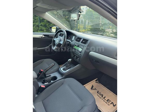 VALEN MOTORS | VOLKSWAGEN JETTA 1.6 TDİ DSG EMSALSİZ 