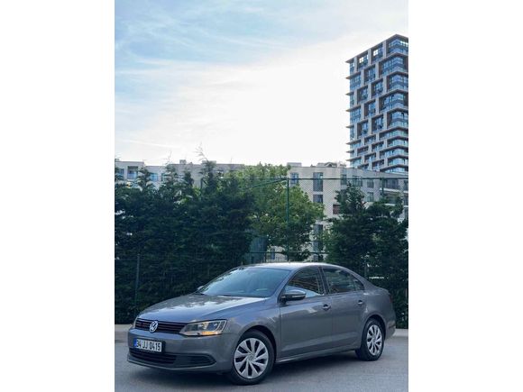 VALEN MOTORS | VOLKSWAGEN JETTA 1.6 TDİ DSG EMSALSİZ 
