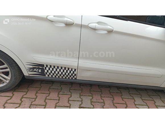 Sahibinden Ford Tourneo Courier 1.6 TDCi Titanium Plus 2015 Model