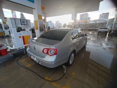 Sahibinden Volkswagen Passat 1.6 Trendline 2010 Model  345.000 km Gri takas olur