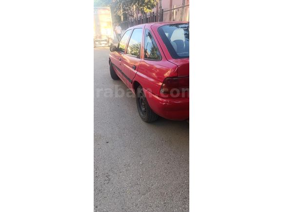 Sahibinden Ford Escort 1.8 CLX 1997 Model