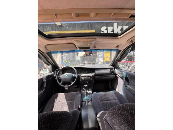 OTOMATİK Opel Vectra 2.0 CD 1998 Model