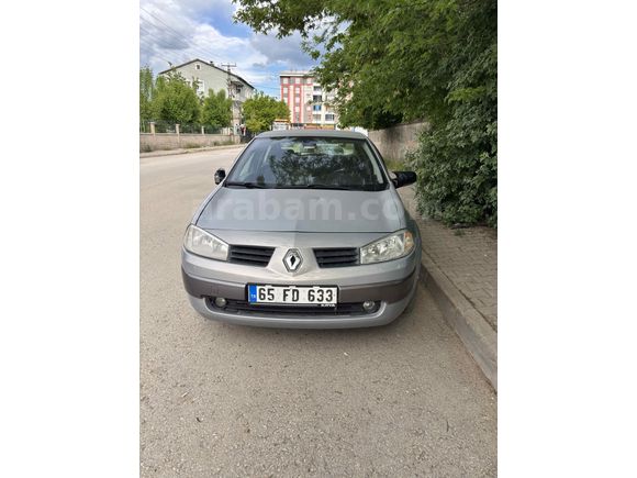 Sahibinden Değişensiz Otomatik Renault Megane 1.6 Dynamique 2005 Model 
