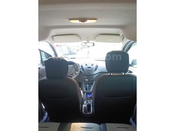 Sahibinden Ford Tourneo Courier 1.6 TDCi Journey Trend 2020 Model